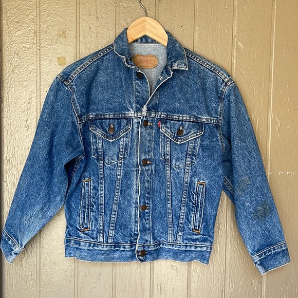 Levi's Other - Levi’s vintage denim jacket